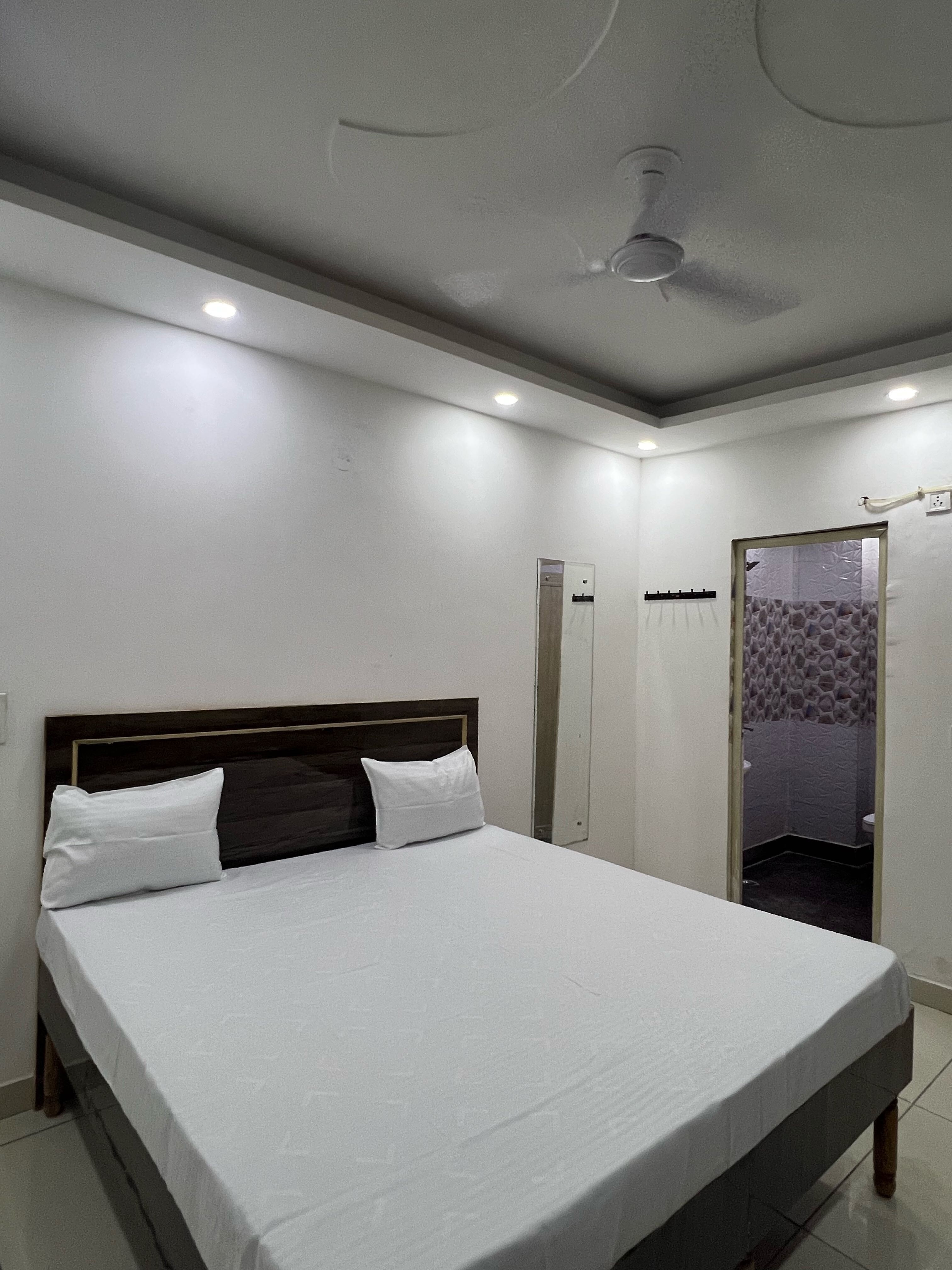 Hotel O Rk Plaza