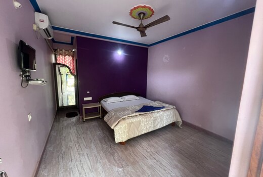 Shree Savli Guest House