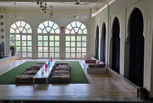 Royal Heritage Loft | Near Jal Mahal