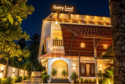 Happy Land - Stay by the Cliff