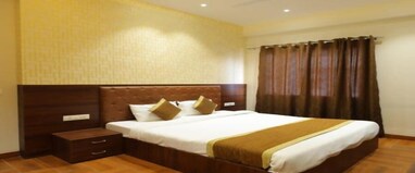 Hotel The Grand Tree