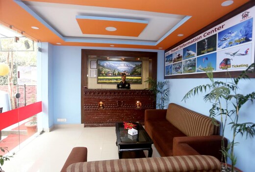 Hotel Rising Home