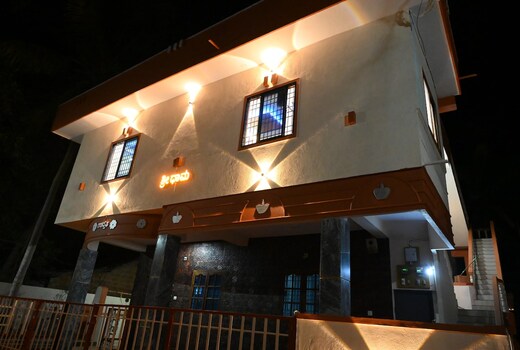 Shri Dham Homestay Private Room Attached Bath