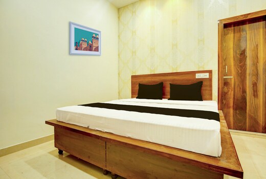 Hotel O Fly High