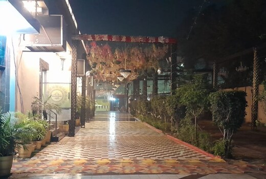 Hotel The Zarang Paradise