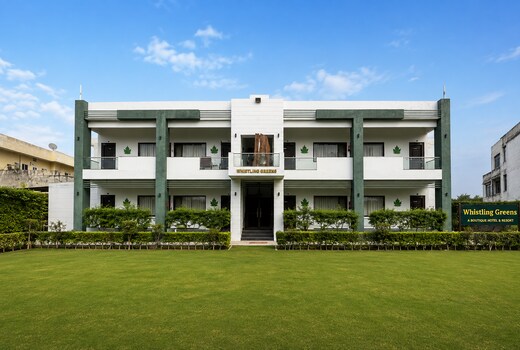 Hotel Whistling Greens