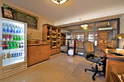 Inn at Great Neck, BW Premier Collection