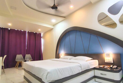 Grand Inn, Ratnagiri