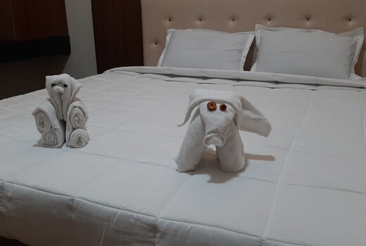 Clouds Abode Home Stay