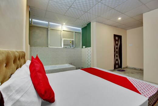 Hotel O Mayura Residency