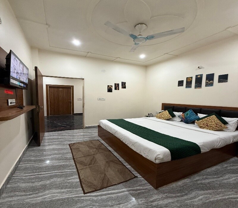 Hotel Brij Vaas