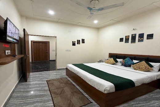 Hotel Brij Vaas