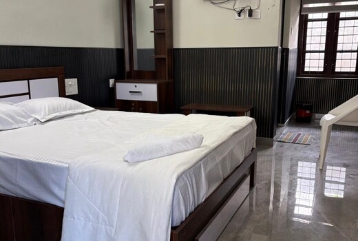 HOTEL ALKA INN RESIDENCY