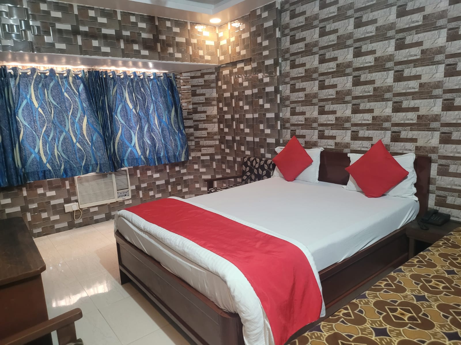 Hotel Amar Palace