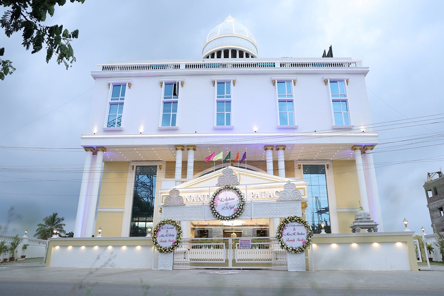hotel Anand Grand