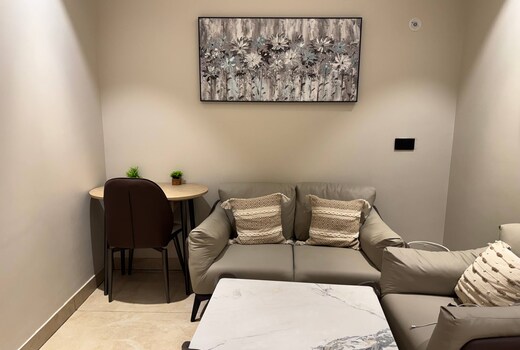 Riveroak Studio Private Retreat
