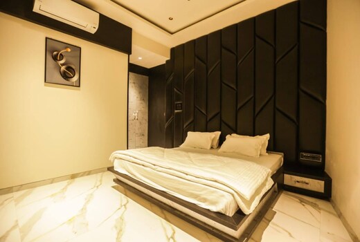 6BHK | Pearl Drops Villa | Igatpuri | Heated Pool