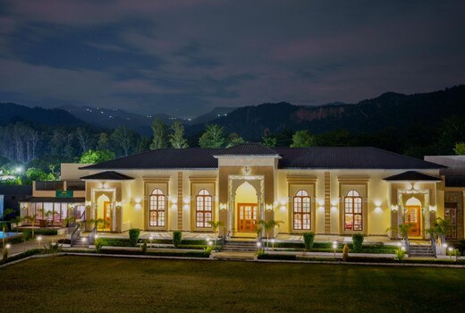 Nandhaugarh Palace, A Resort By Manas Group