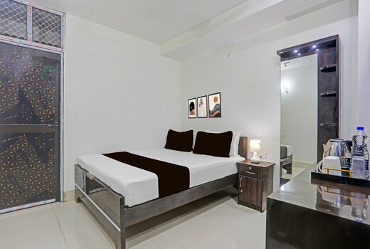 SPOT ON Classic Guest House