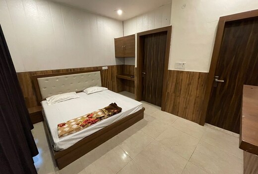 Hotel O Bishnoi Hotel