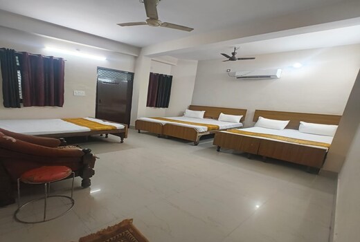 Sankatha Guest House | 50mtr Kashi Vishwanath Temple