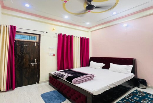 Vandana Palace