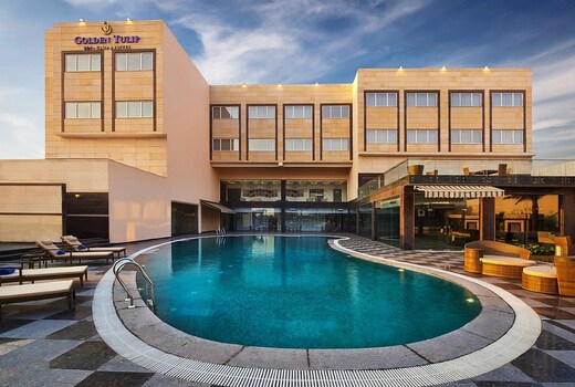 Golden Tulip Hotel Bhiwadi