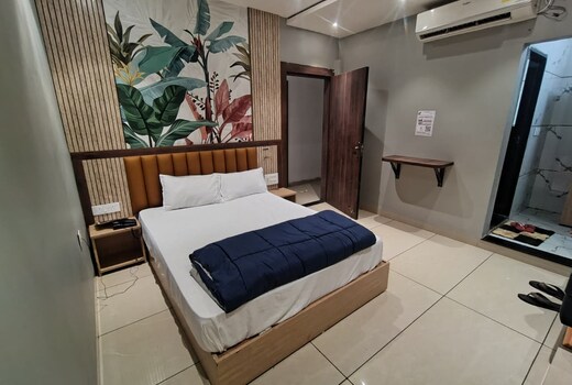 Sukoon Hotel & Restaurant