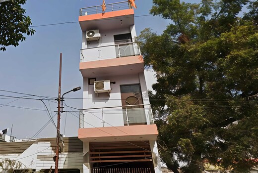 HOTEL O YASH ROYAL INN