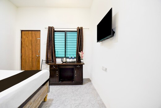 Hotel Shivay Deluxe