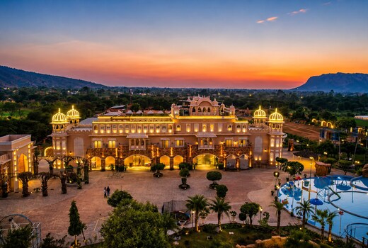 ANANTH ARAVALI Resort & Water Amusement Park