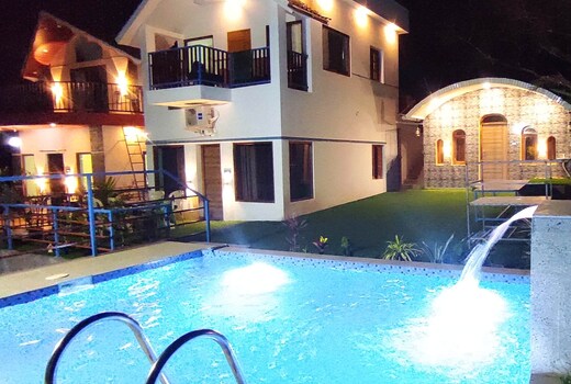 Nathas hill view resort