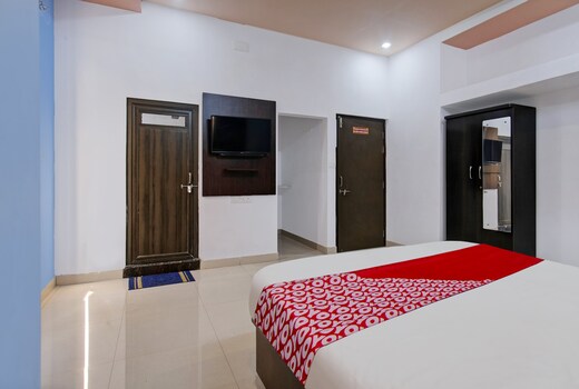 Hotel O Sanwariya Residency