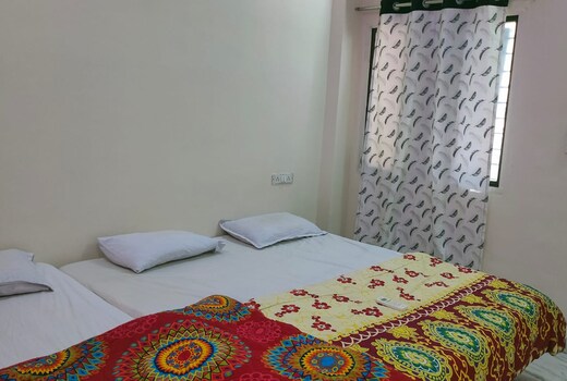 Ujjain Mahakal Dwar Hotel Cum Homestay (Opposite Shri Nandi Dwar Main Gate - Mahakal Corridor)