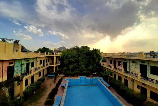 Hotel Moon Lake