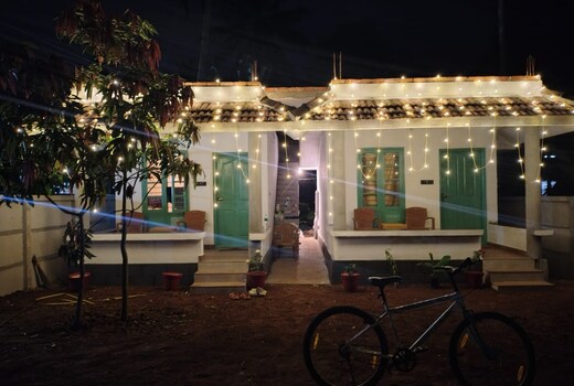 Iyra cottage