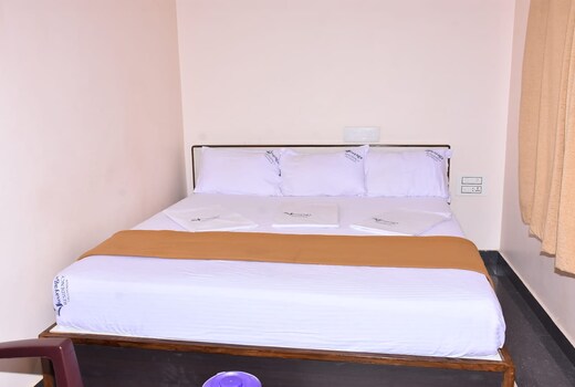 Vinayaga Residency | Rooms & Wi-Fi