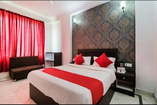 Kanha Restaurant & Hotel
