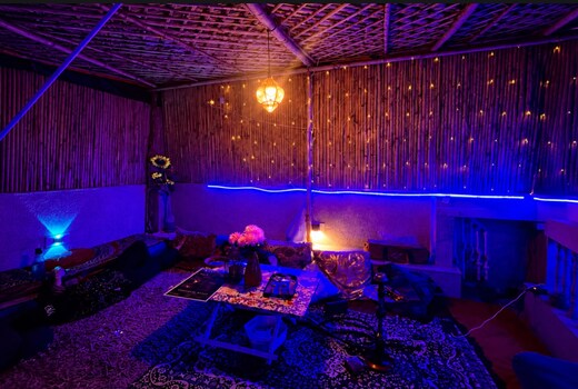 ArabianNights 1BR Pvt Rooftop Garden Playstation
