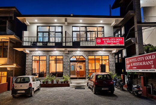 Hotel City Gold - Hotel Near Cricket Stadium