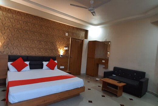 HOTEL REST