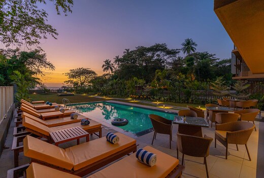 StayVista at Isabella