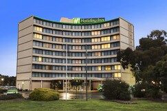Holiday Inn Melbourne Airport