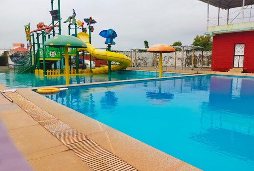 DELUXE KRISHNA SEA VIEW