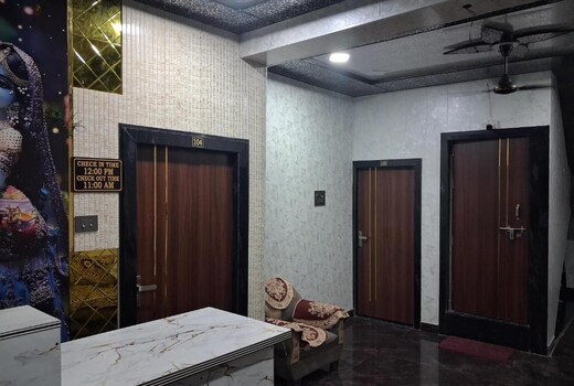 Vanshika Homestay