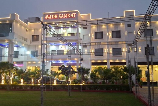 AVADH SAMRAT RESORT
