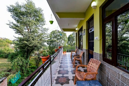 New in Vogue Homestay | Kitchen & Wi-Fi