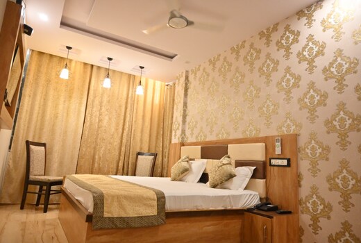 New Hotel Prem