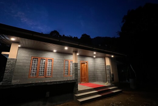 Snowcrist cottages munnar