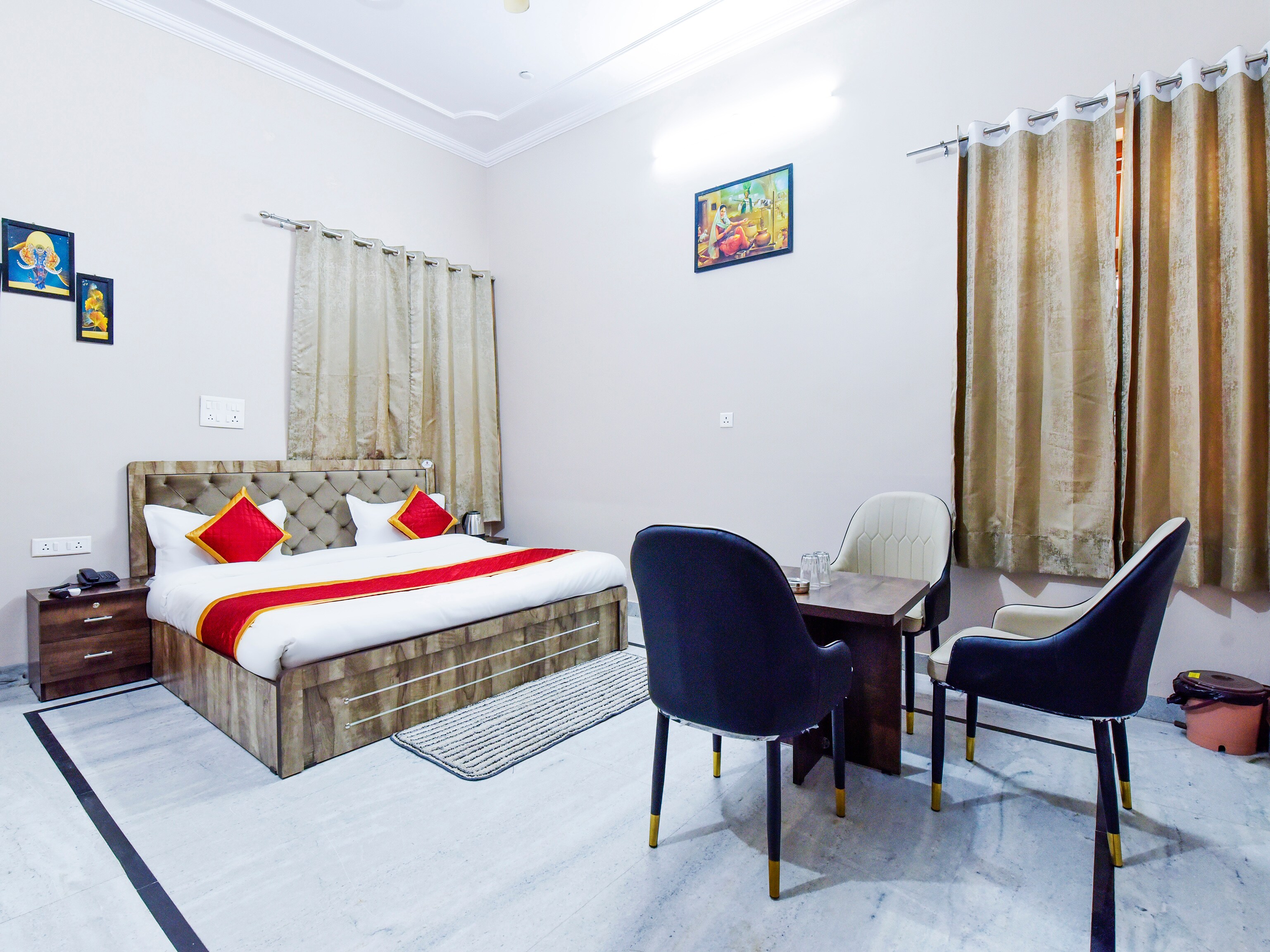 HOTEL NEAR JAIPUR